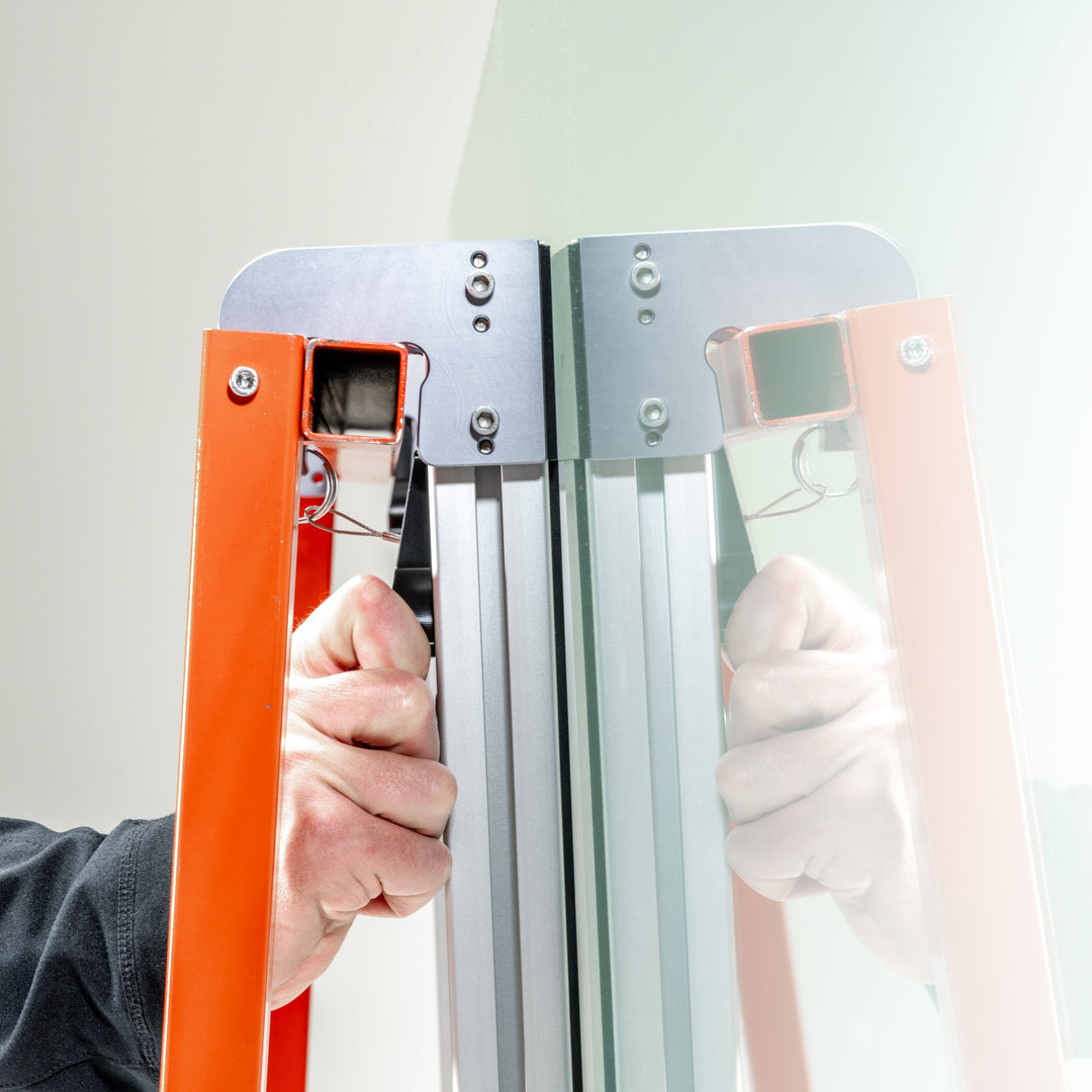 EZ Ledge™ Glass Lifter