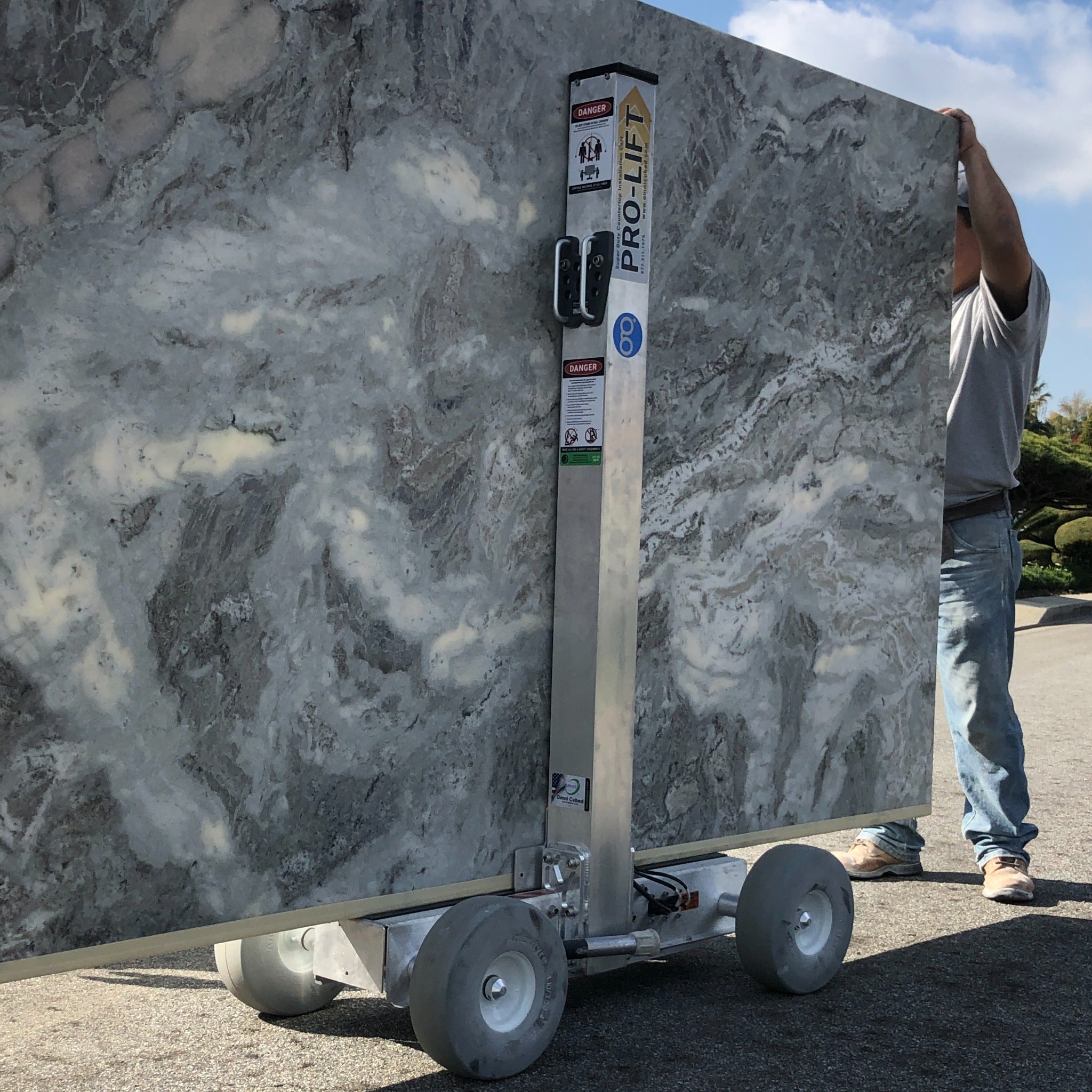 Pro-Lift Automatic | Omni Cubed