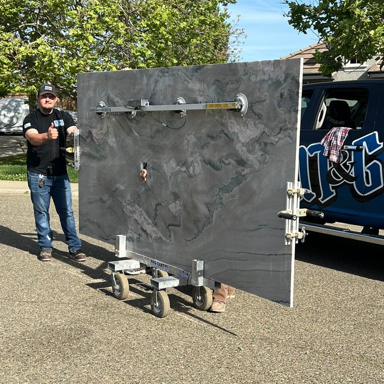 Aqua-Jaw™ Carry Vise™