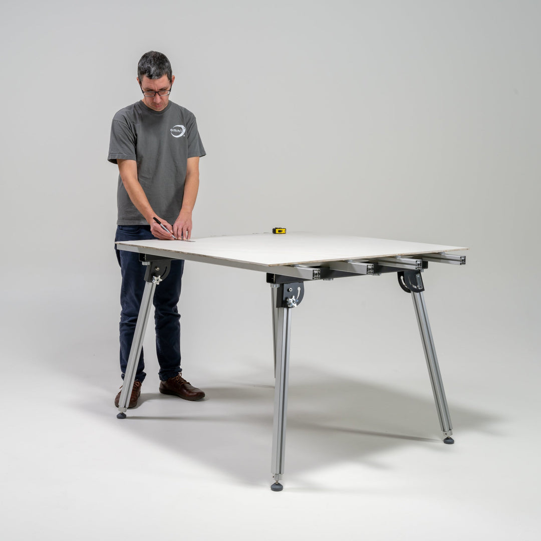 Ergo Fold™ L Tile Table