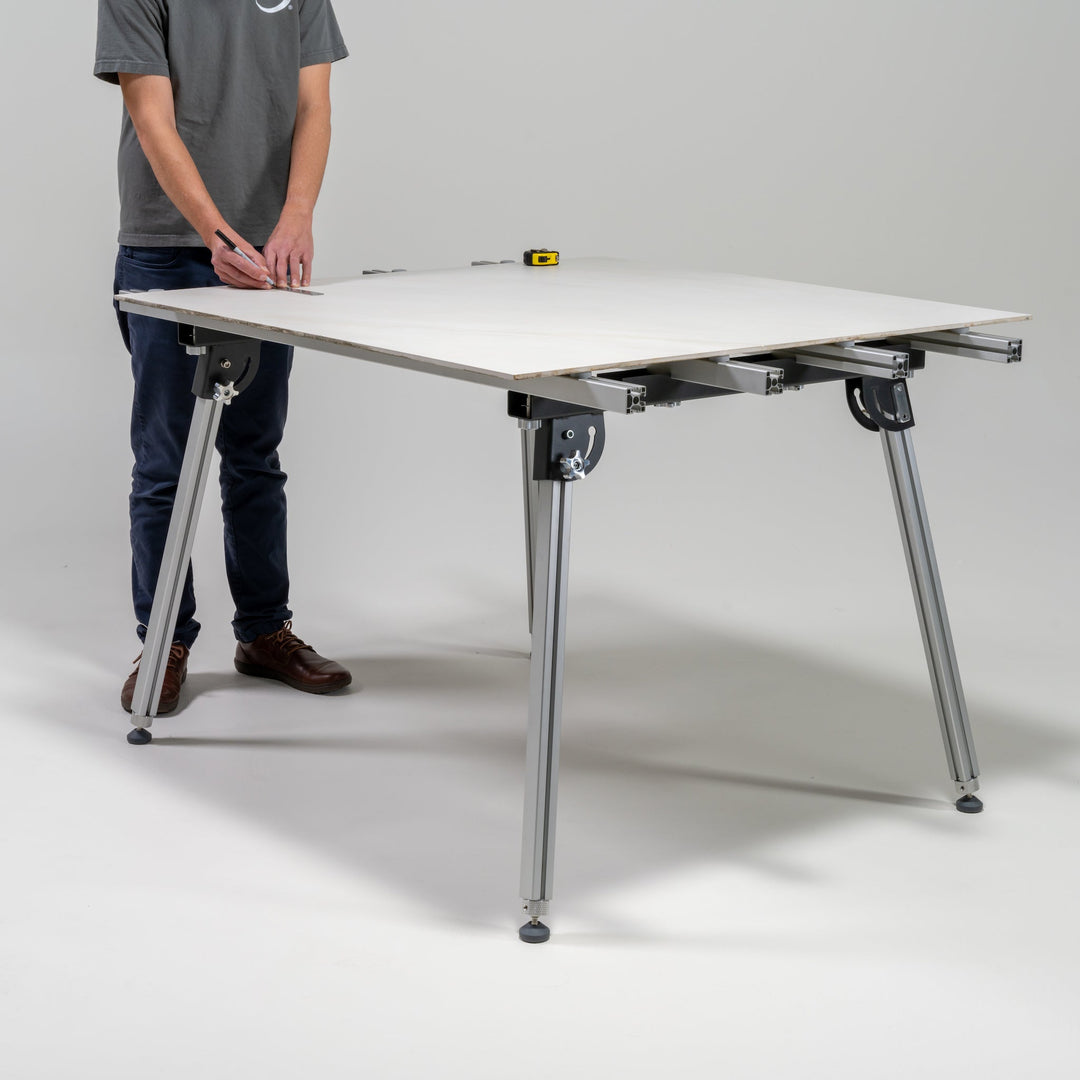 Ergo Fold™ L Tile Table